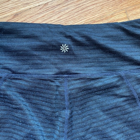 Athleta navy leggings with cutouts - Picture 4 of 4